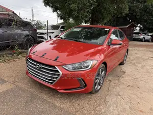 Hyundai Elantra 2018 Orange
