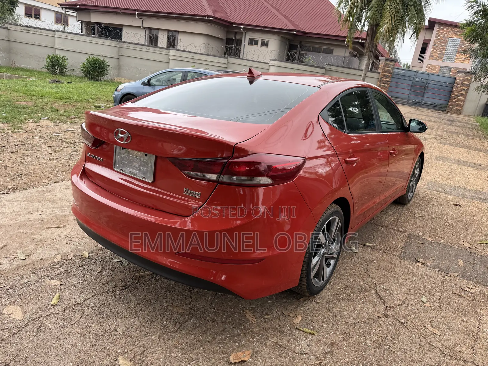 Hyundai Elantra 2018 Orange