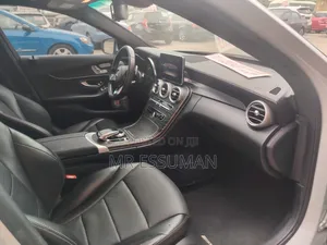 Mercedes-Benz C300 2017 Silver