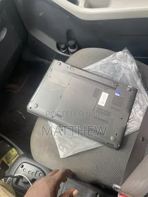 Laptop Lenovo ThinkPad T14 4GB Intel Core i5 HDD 500GB