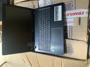 Laptop Acer Aspire F5 8GB Intel Core i5 HDD 1T
