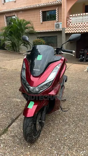 Honda 2024 Red