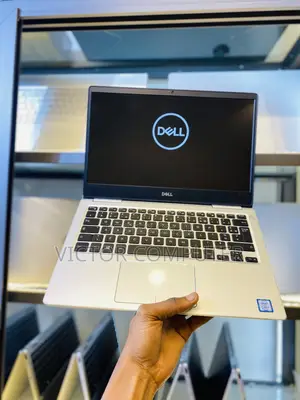 Laptop Dell Inspiron 13 7370 16GB Intel Core i7 SSD 256GB