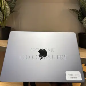 Laptop Apple MacBook Pro 16GB Intel Core M2 SSD 1T