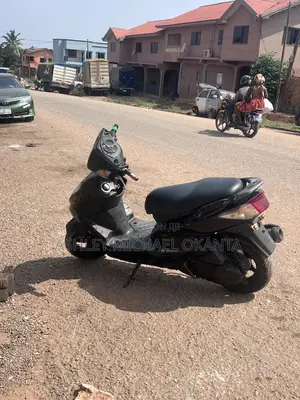 Yamaha 2018 Black