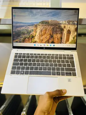 Laptop HP EliteBook x360 1030 G7 8GB Intel Core i5 SSD 256GB