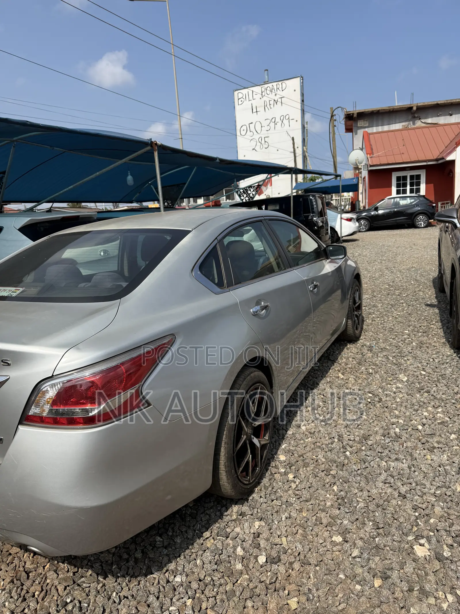 Nissan Altima 2.5 S 4dr Sedan (2.5L 4cyl CVT) 2014 Silver