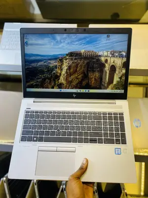 Laptop HP EliteBook 850 G6 8GB Intel Core i5 SSD 256GB