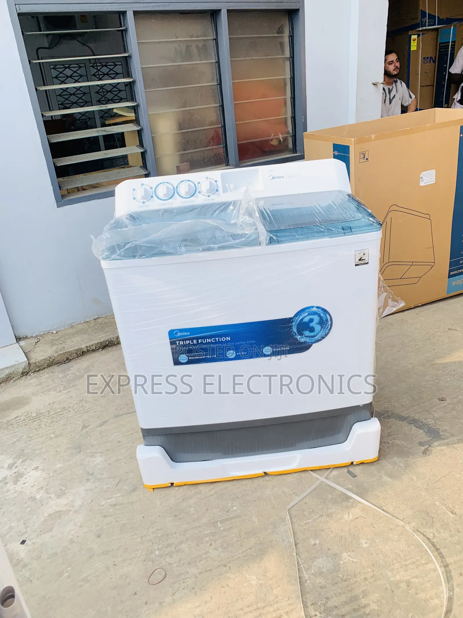 Get a New Midea 18Kg Topload Twintub Wm