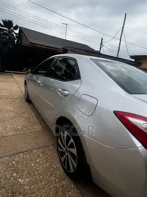 Toyota Corolla S 4dr Sedan (1.8L 4cyl CVT) 2016 Silver