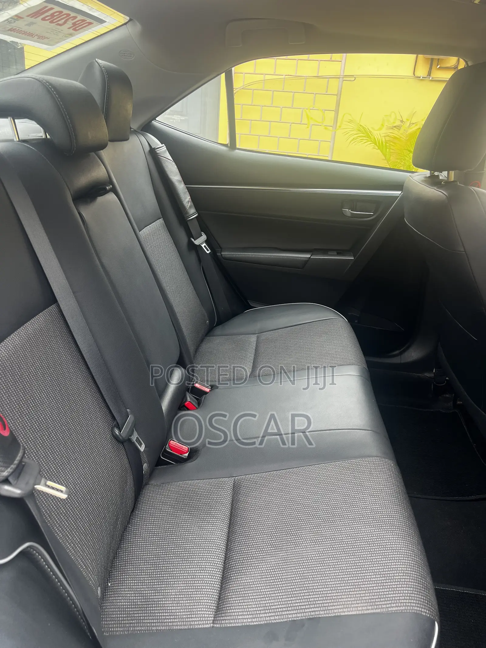 Toyota Corolla S 4dr Sedan (1.8L 4cyl CVT) 2016 Silver