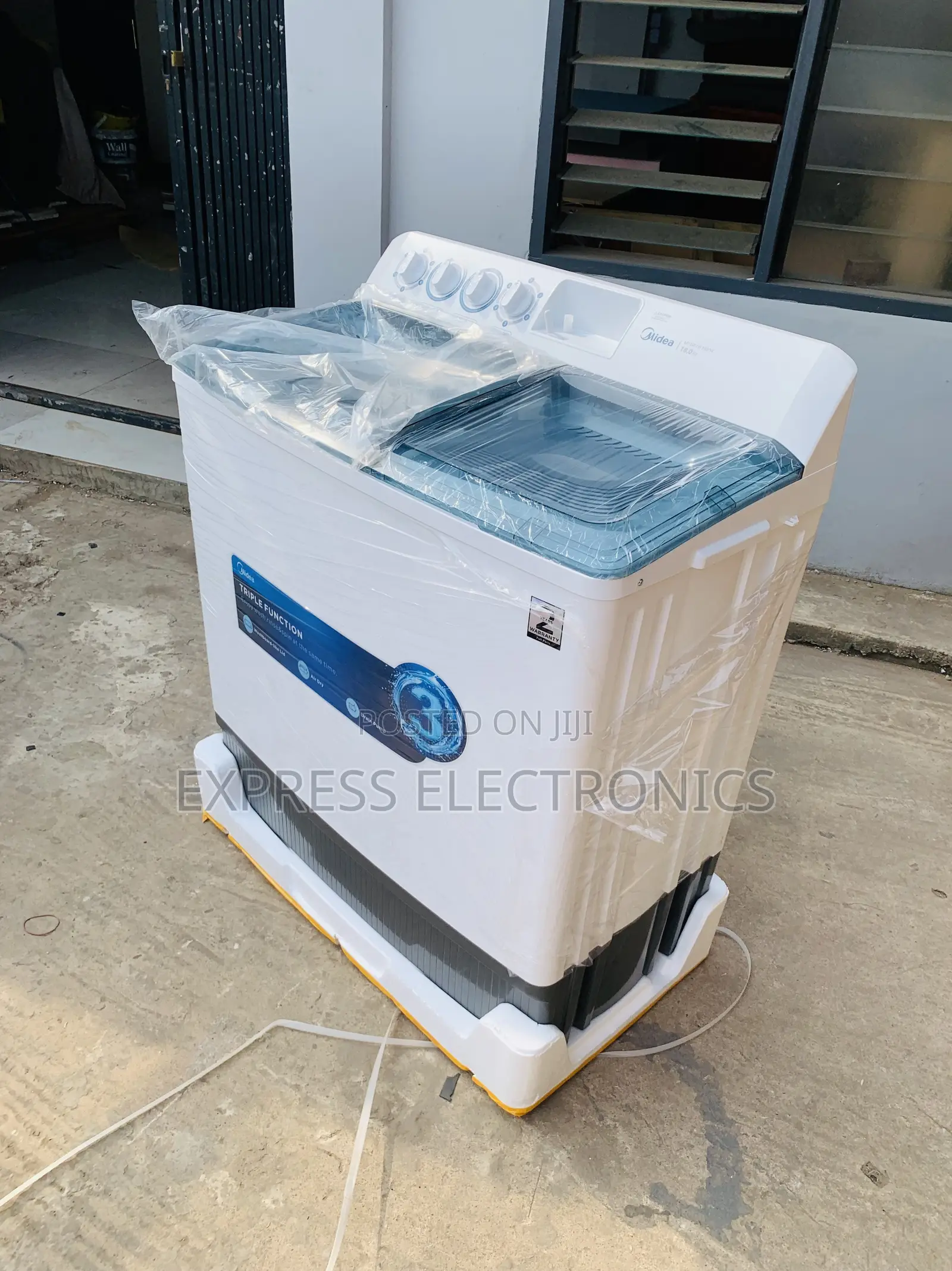 18Kg Semi Automatic Twintub Washing Machine White