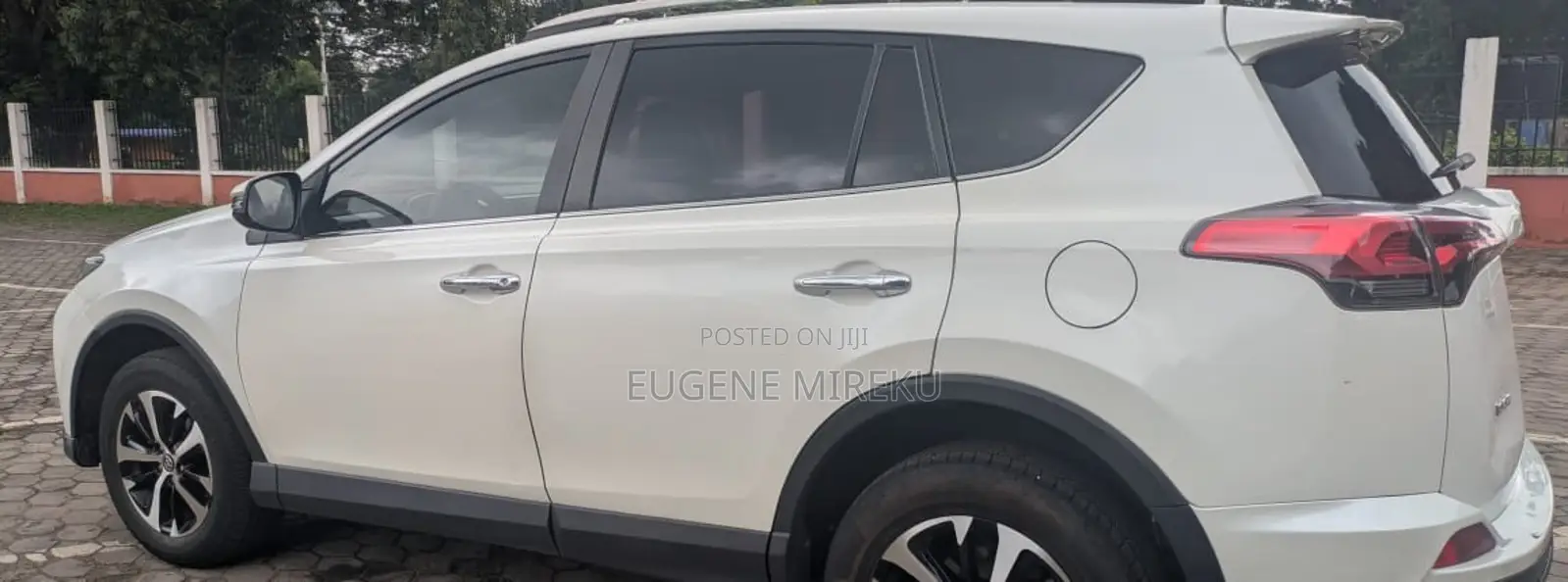Toyota RAV4 2018 White