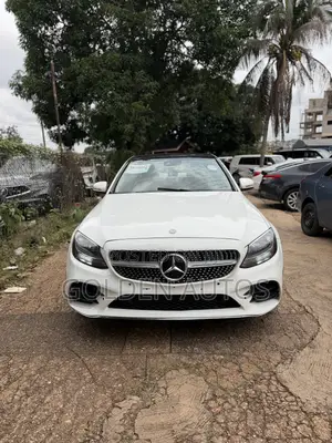 Mercedes-Benz C300 Base 4Matic Sedan AWD (2.0L 4cyl 7A) 2016 White