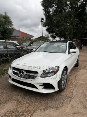 Mercedes-Benz C300 Base 4Matic Sedan AWD (2.0L 4cyl 7A) 2016 White