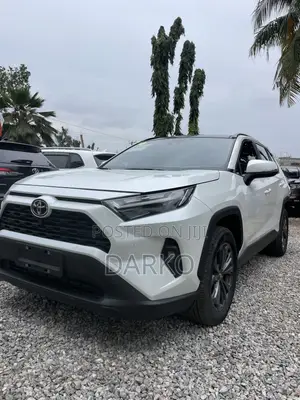 Toyota RAV4 2023 White