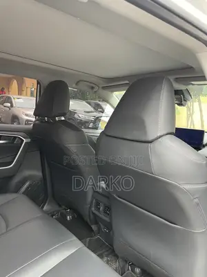 Toyota RAV4 2023 White