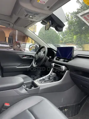 Toyota RAV4 2023 White