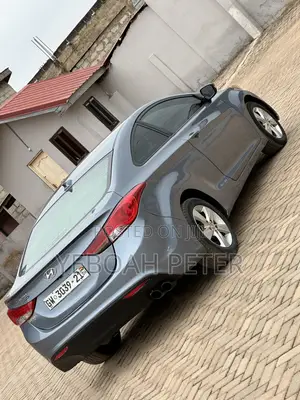 Hyundai Elantra 2015 Gray