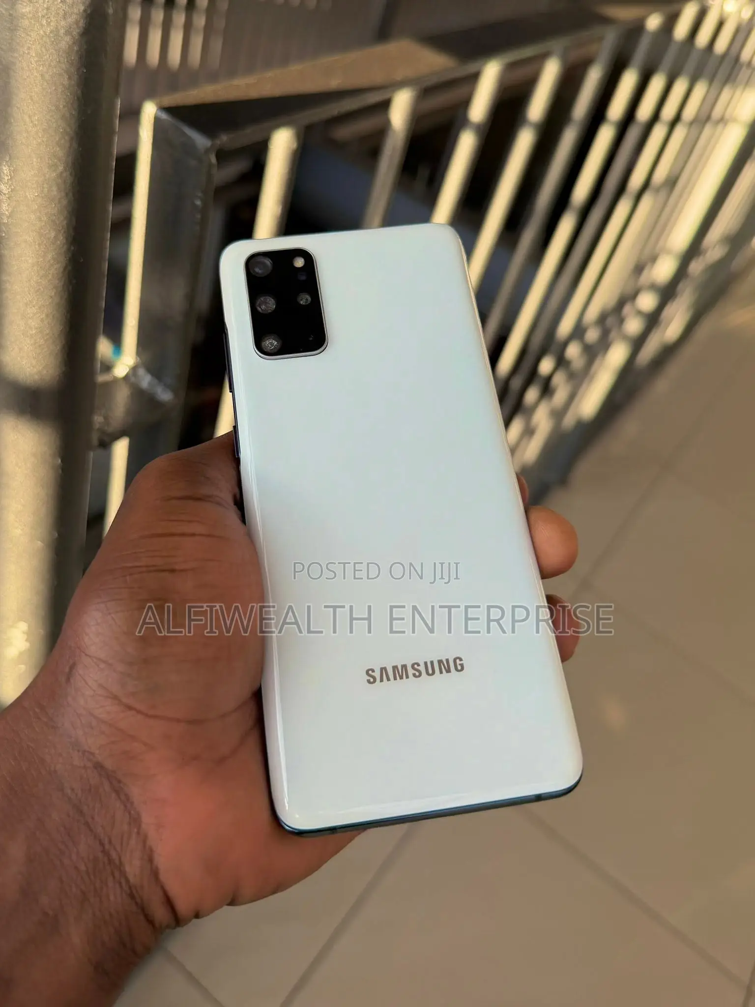 New Samsung Galaxy S20+ 128 GB White
