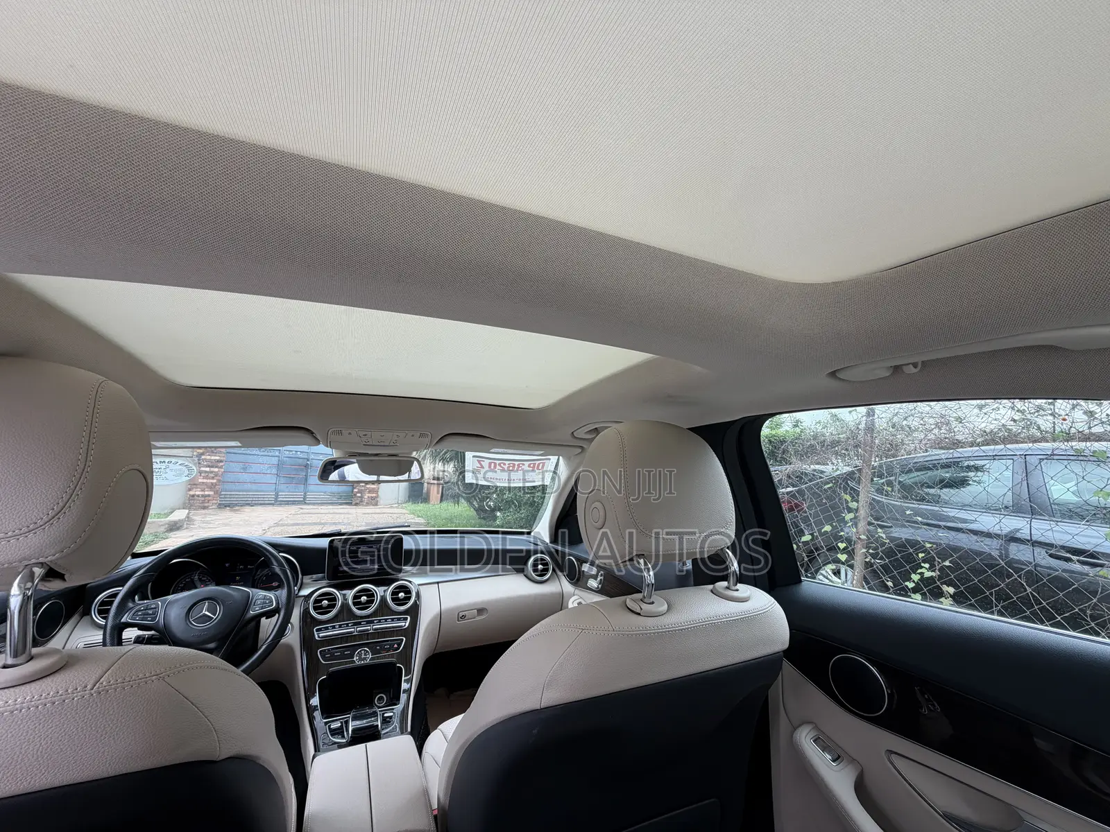 Mercedes-Benz C300 Base 4Matic Sedan AWD (2.0L 4cyl 7A) 2016 White