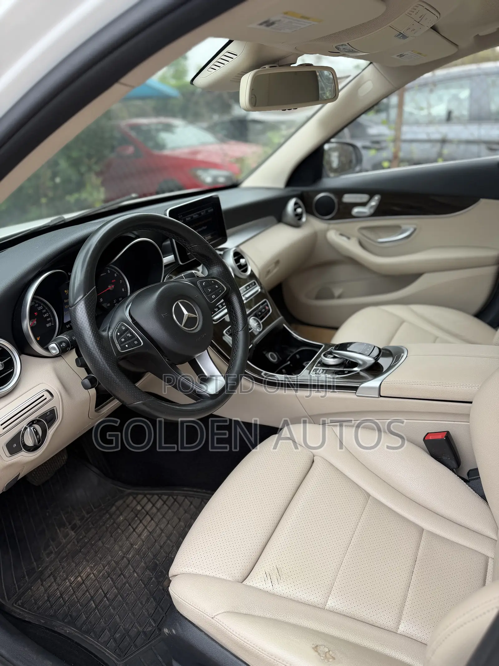 Mercedes-Benz C300 Base 4Matic Sedan AWD (2.0L 4cyl 7A) 2016 White