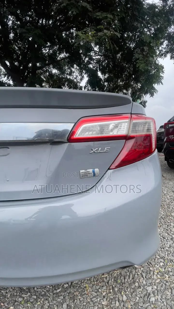 Toyota Camry 2014 Gray