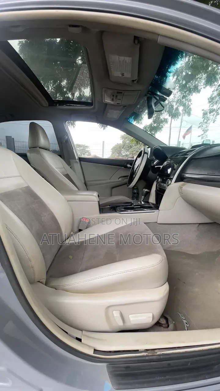 Toyota Camry 2014 Gray