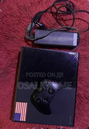 Uk Used Xbox One for Sale With One Wireless Controller