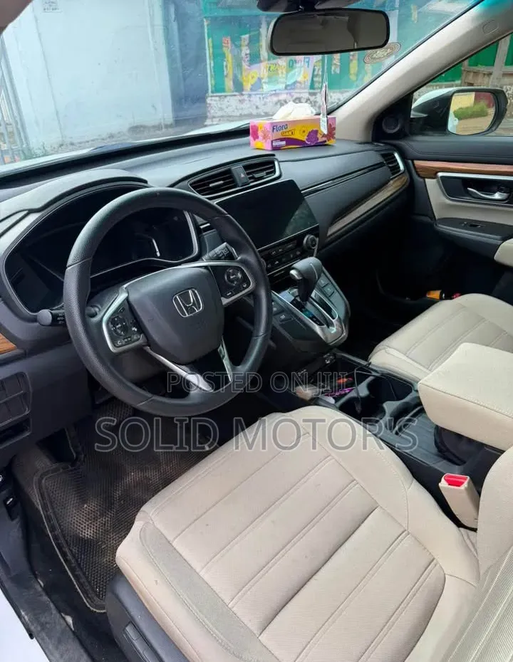 Honda CR-V for Rent