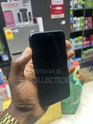 Apple iPhone XR 128 GB Black