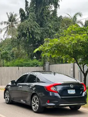 Honda Civic Touring Sedan 2019 Black