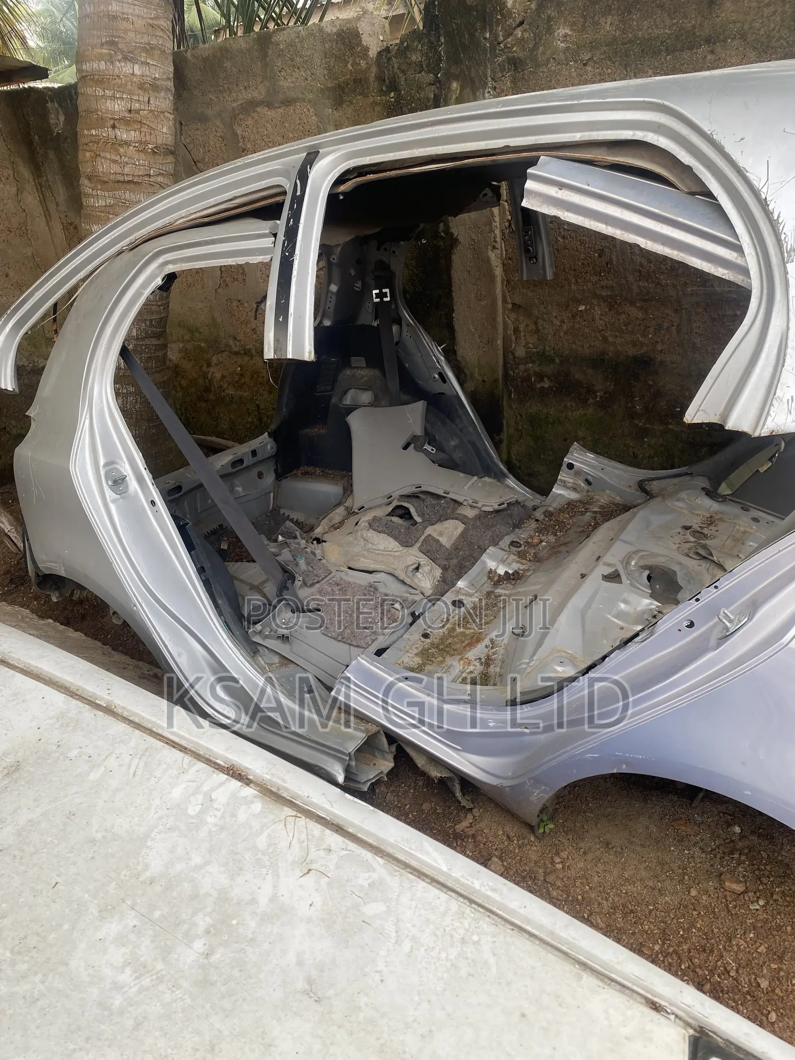 Vitz 2006-2010 Back Cut