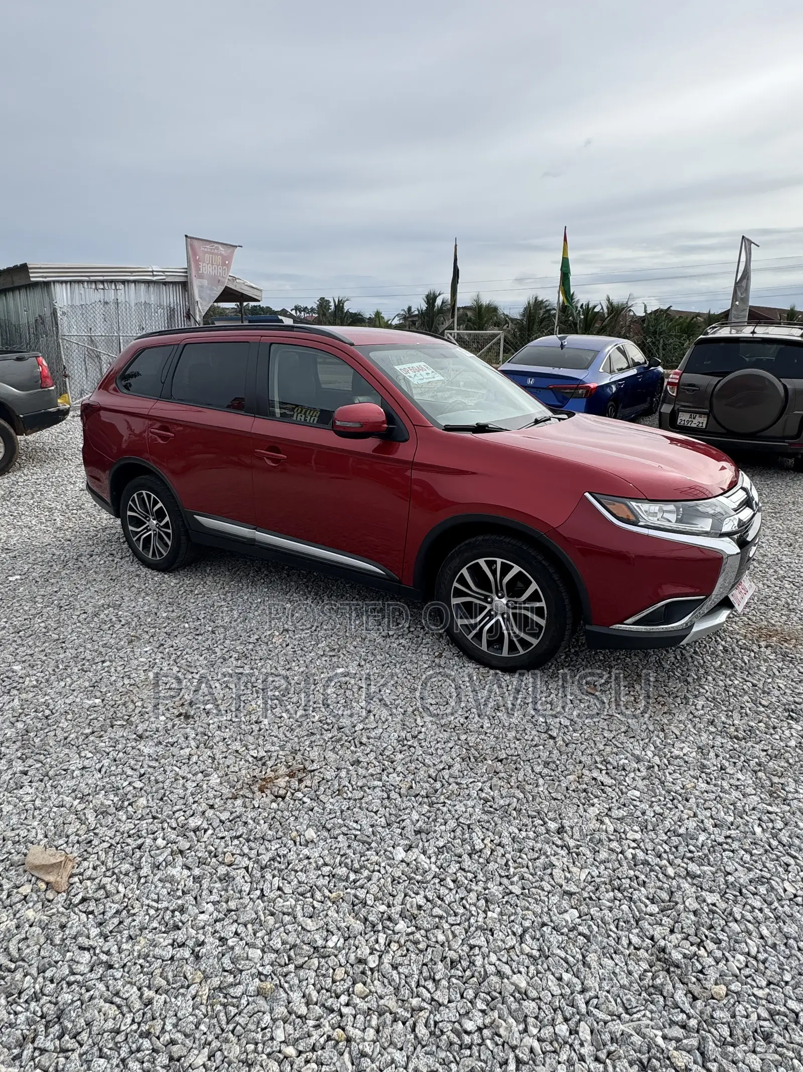 Mitsubishi Outlander 2017 Red