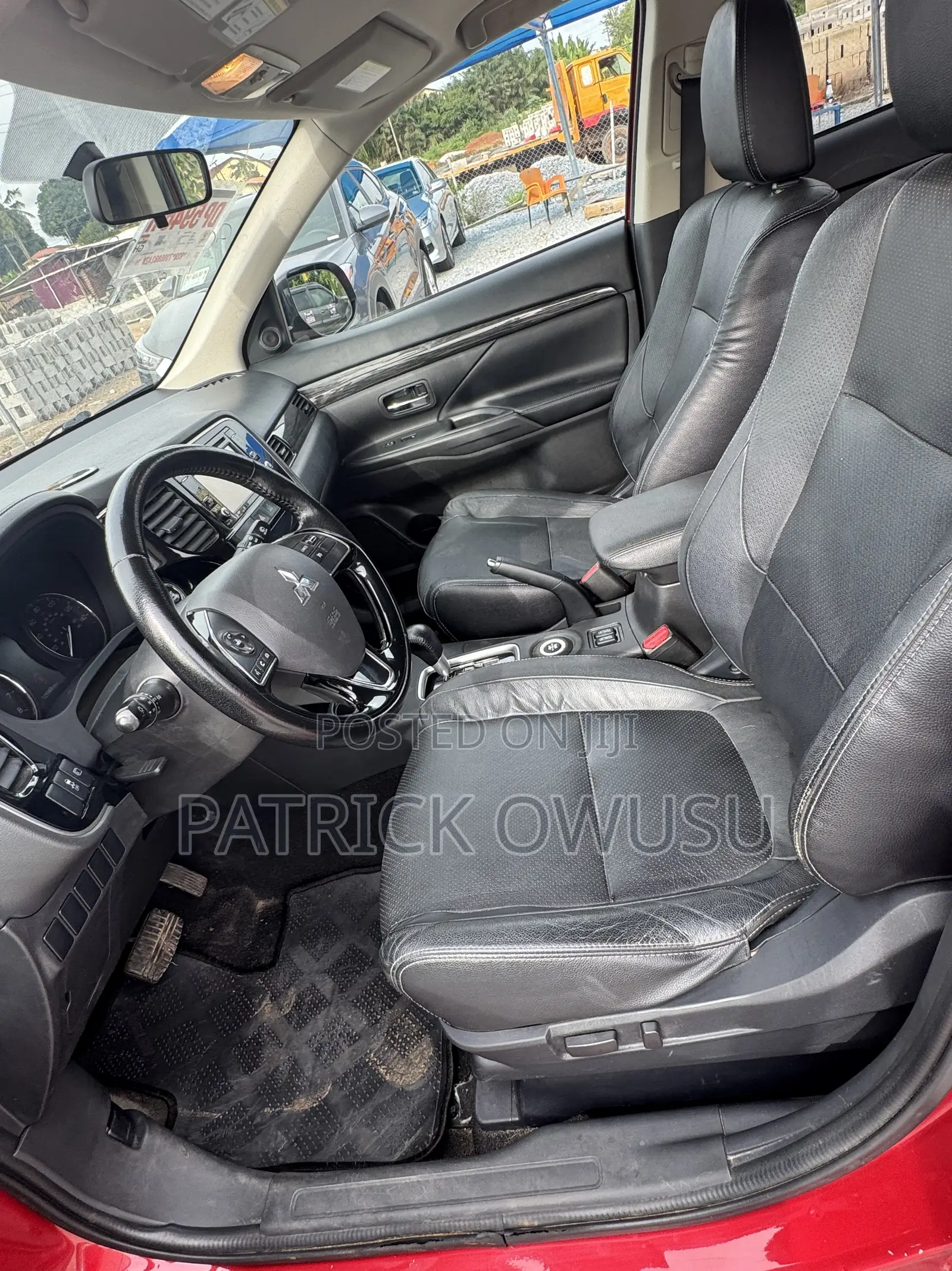Mitsubishi Outlander 2017 Red