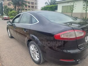 Ford Mondeo 2012 Black