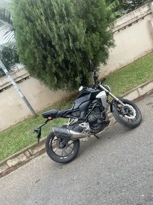 Honda CB 2024 Black