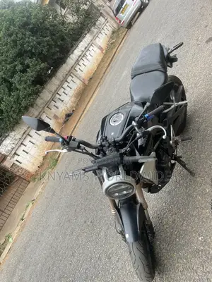 Honda CB 2024 Black