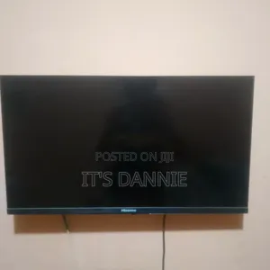 Hisense 32" Digital HD Satellite TV