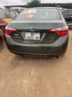 Toyota Corolla 2016 Green