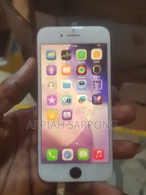 Apple iPhone SE (2020) 128 GB Red