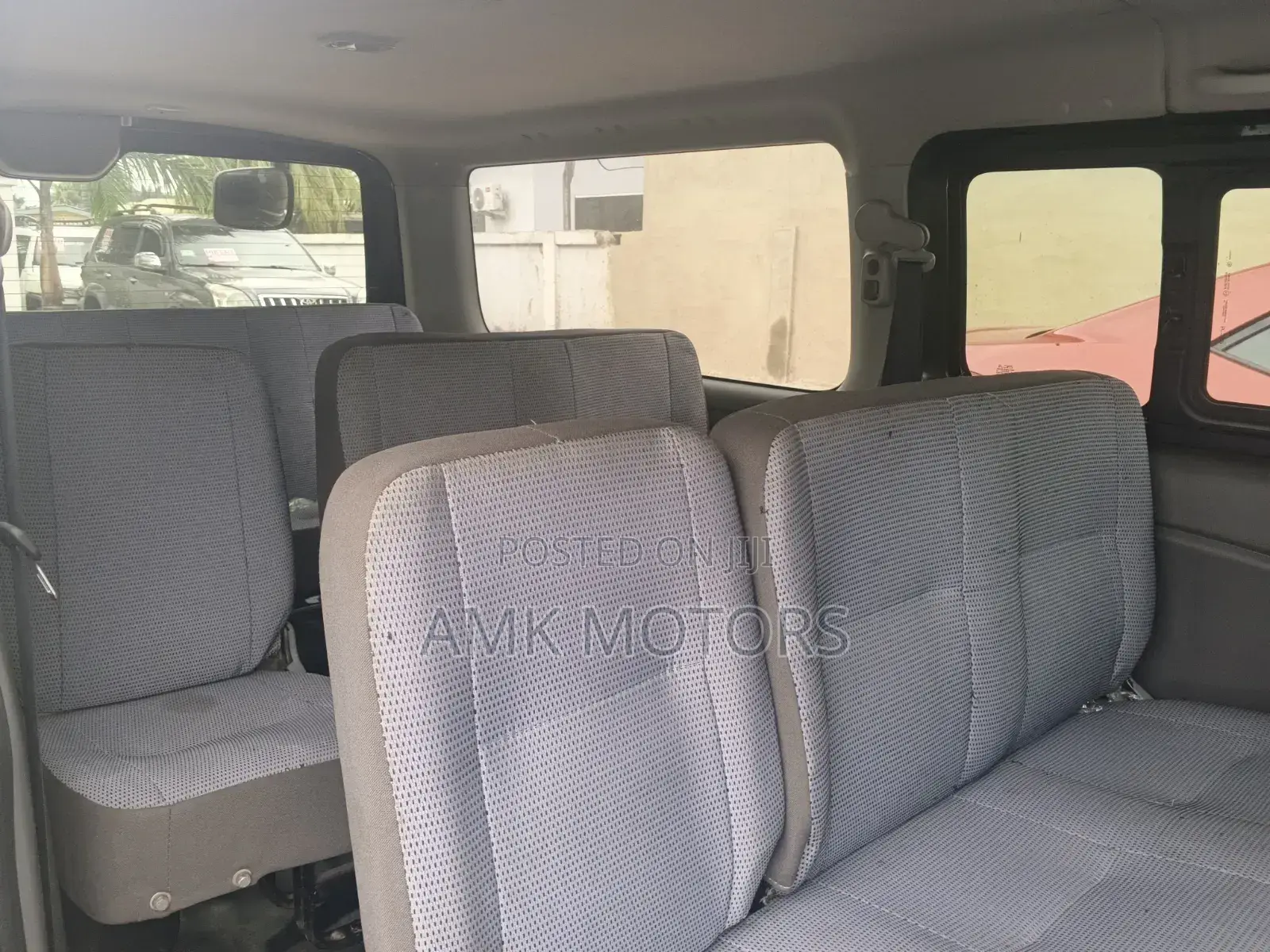 Nissan Caravan (Urvan) 2012 Black