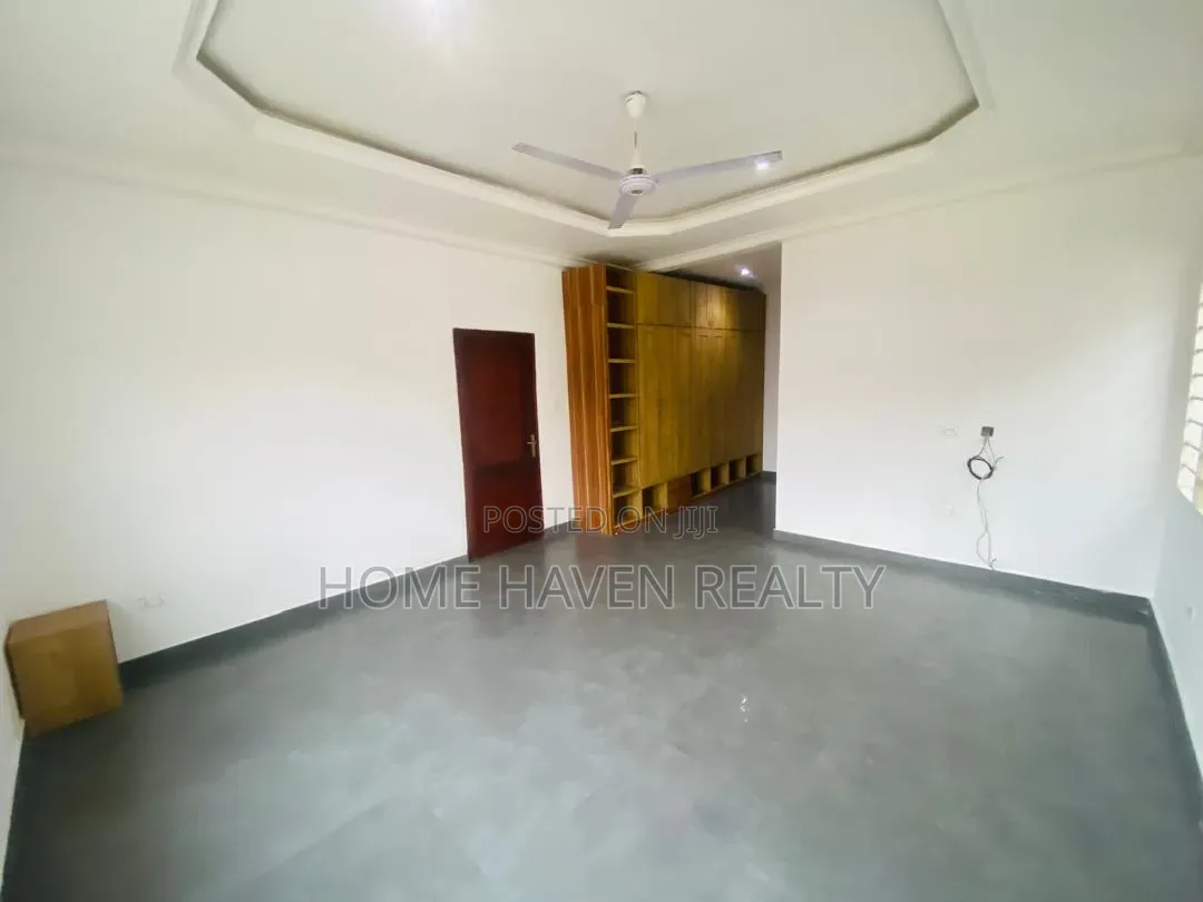3bdrm House in Achimota Golf Hills, School Area for rent