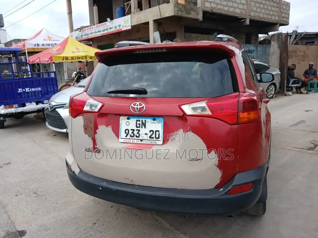 Toyota RAV4 2016 Red