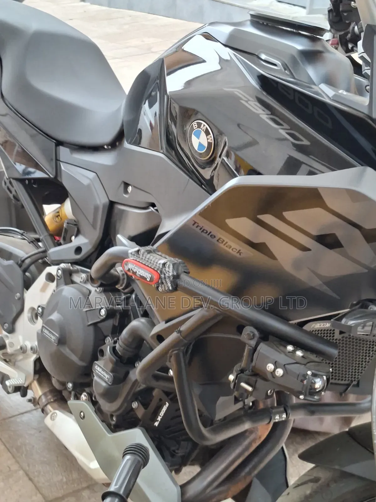 BMW 2024 Black