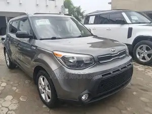 Kia Soul Hatchback 2019 Beige
