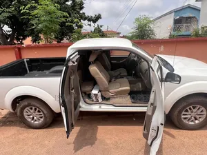 Nissan Frontier 2017 White