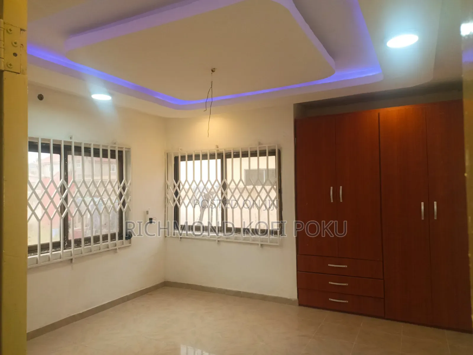 3bdrm Apartment in Spintex, Baatsona Total for rent
