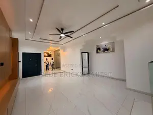 4bdrm House in Lake Side for rent
