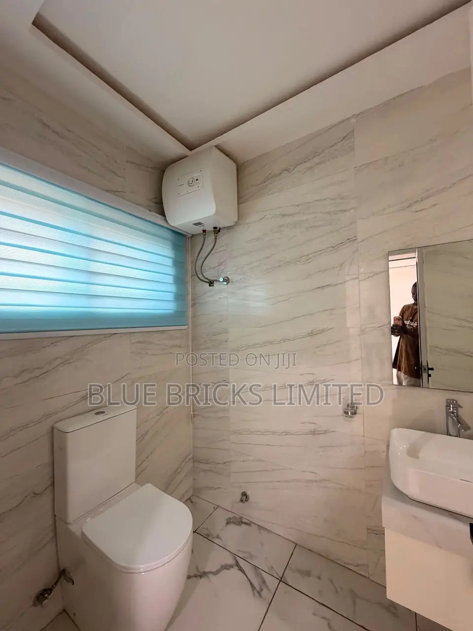 4bdrm House in Lake Side for rent
